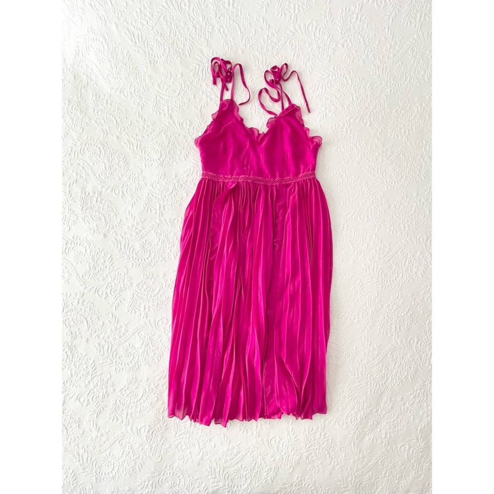 NWOT Lulus Never a Dull Moment Magenta Pink Tie-Strap Pleated Midi Dress Large - Picture 2 of 8